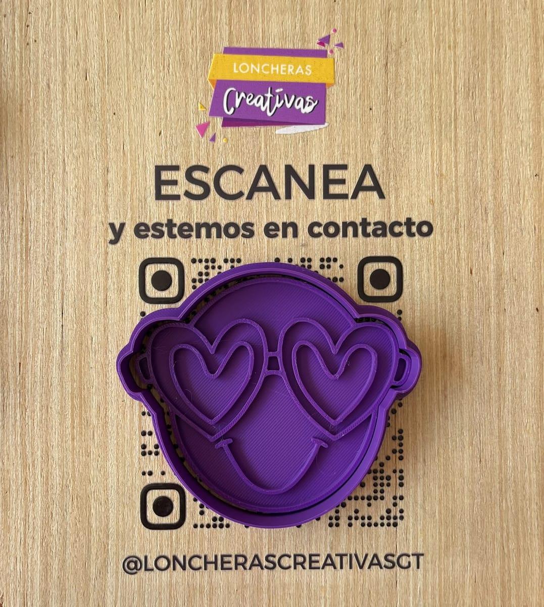 Cortador Emoji enamorado
